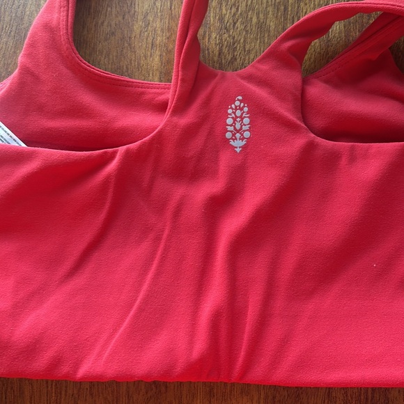 FP Movement NWT Never Better Square Neck Sports Bra Winterberry - Picture 5 of 5
